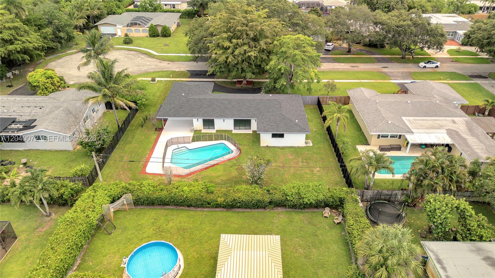6940 6940 NW 6th St, Plantation, Florida, 33317, USA, 3 Bedrooms Bedrooms, ,2 BathroomsBathrooms,Residential,For Sale,6940 NW 6th St,A12040072