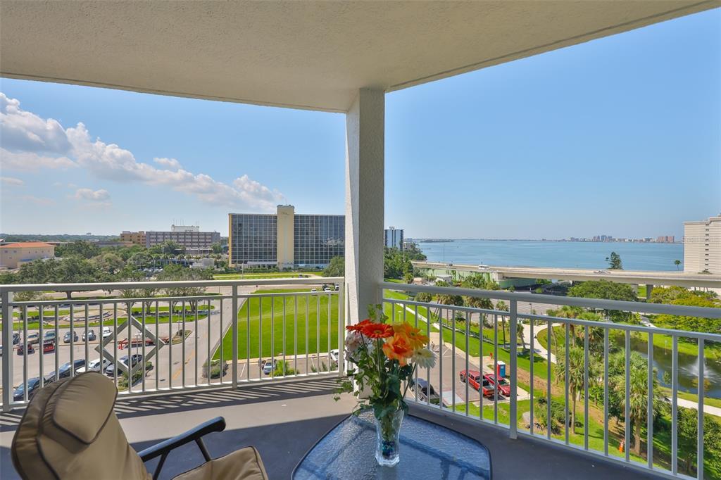 331 331 Cleveland St # 702, Clearwater, Florida, 33755, USA, 2 Bedrooms Bedrooms, ,2 BathroomsBathrooms,Residential,For Sale,331 Cleveland St # 702,TB8520869
