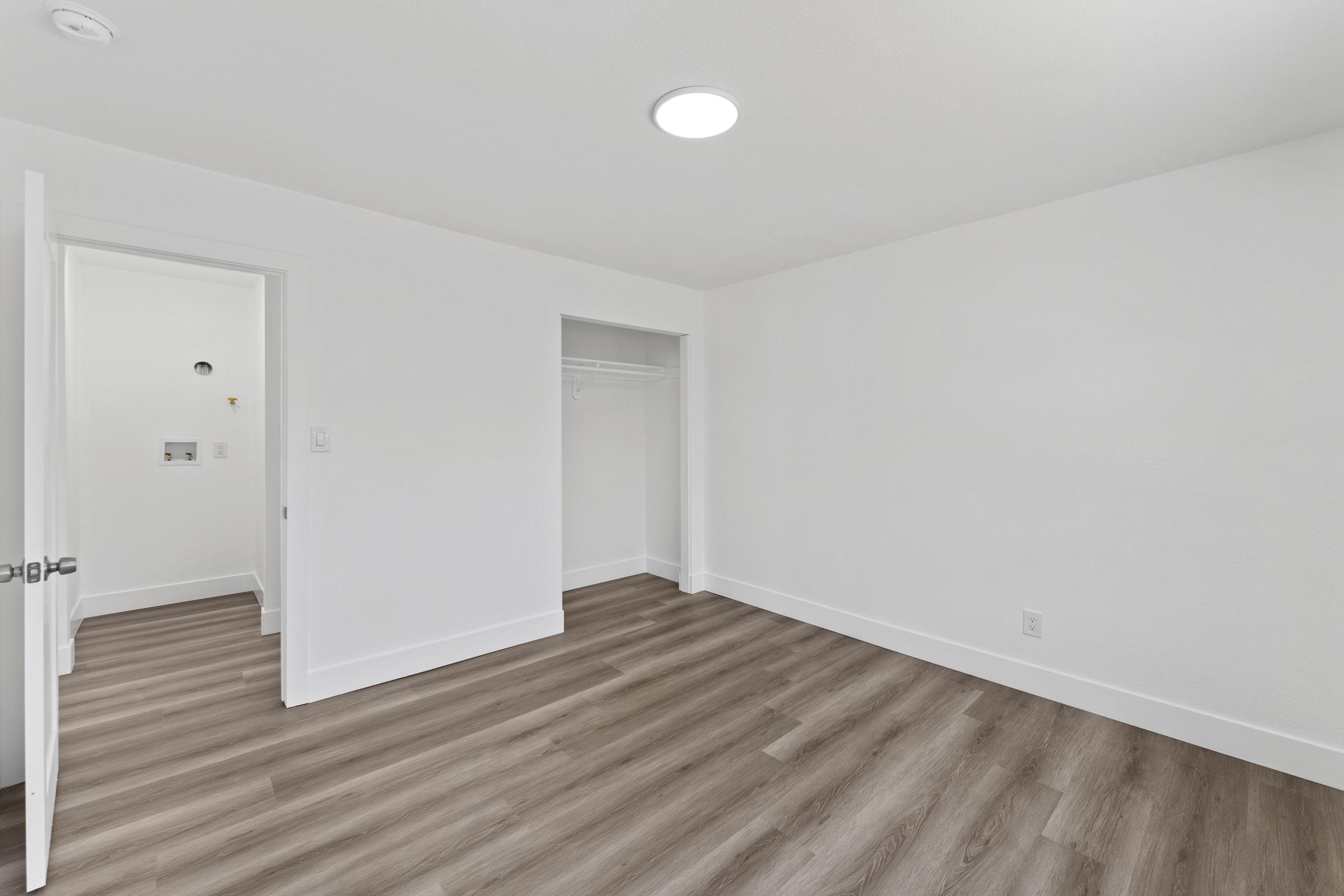 This property features a solar system, a bonus one-bedroom, one-bath a – image 25
