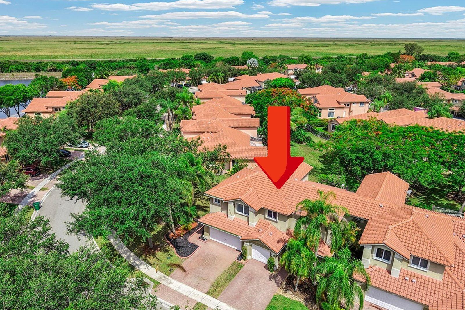 Welcome to Heron Bay, a beautiful and desirable gated community offeri – image 3
