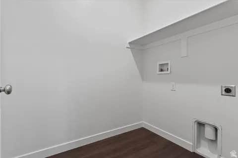 Dont miss this opportunity to own a newer 5-bedroom, 3-bath home in Ea – image 15