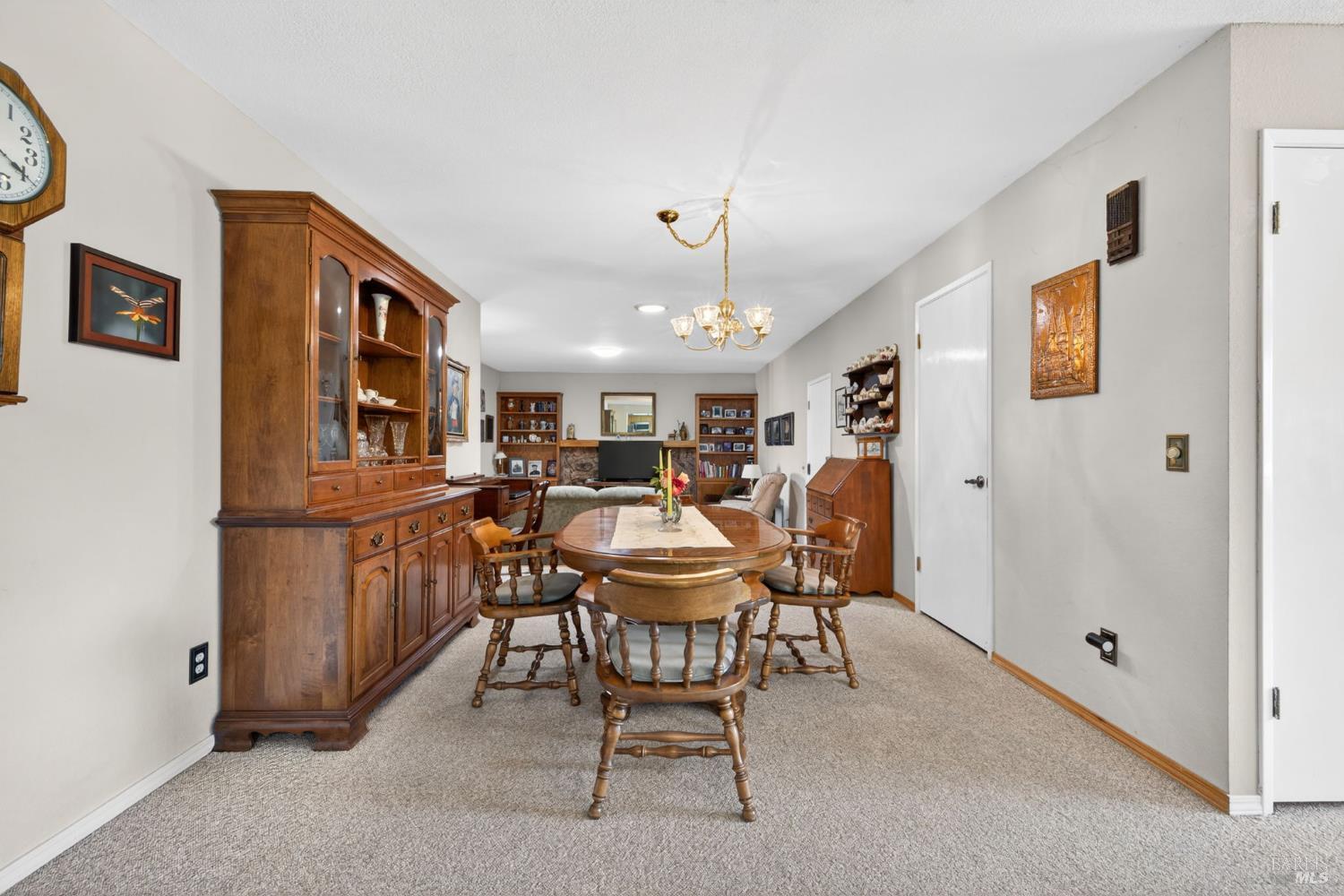 Welcome to 274 Beech Avenue, a beautifully maintained single-story hom – image 22