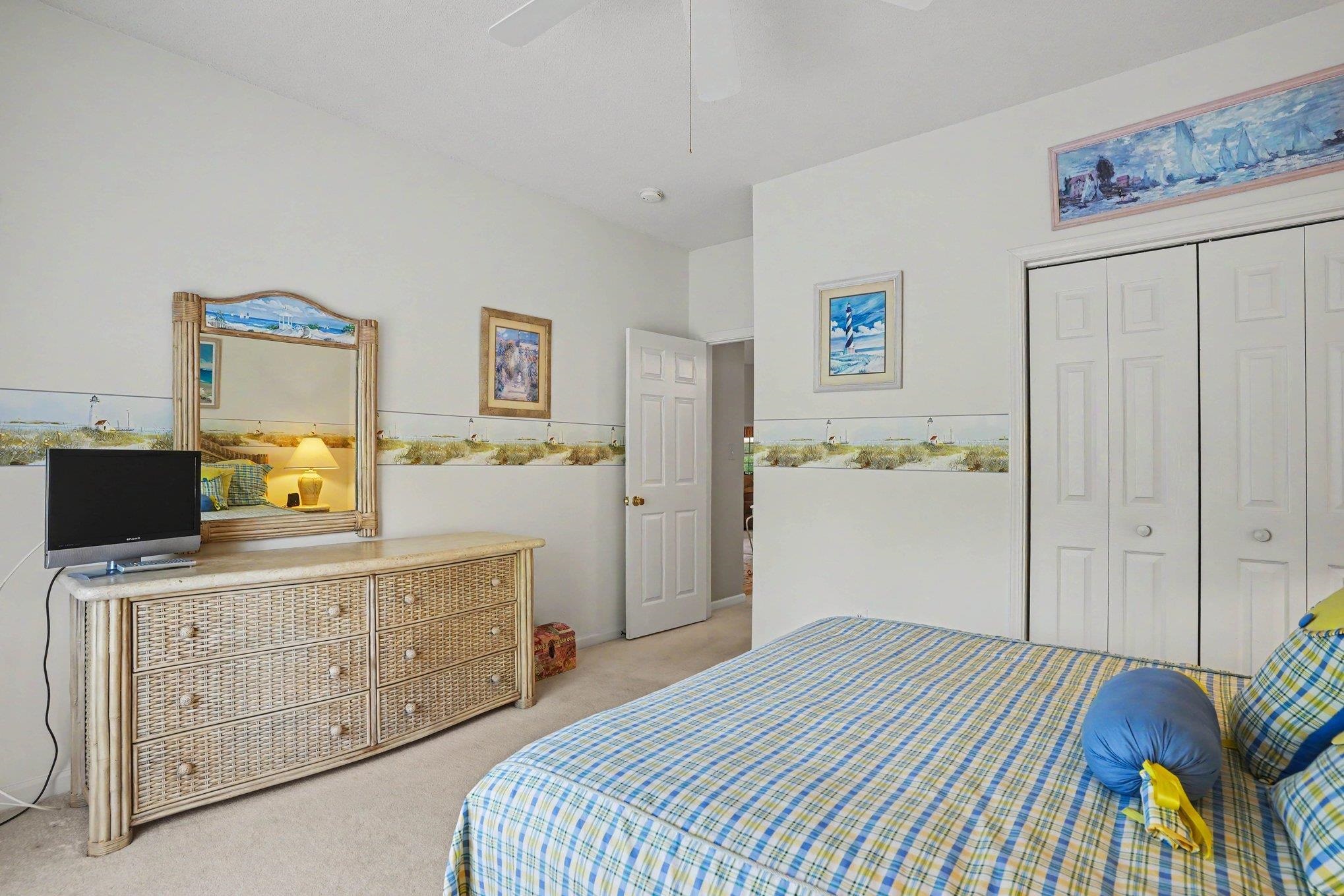 Do not miss this gorgeous updated 3 bed 2 bath single level home locat – image 26