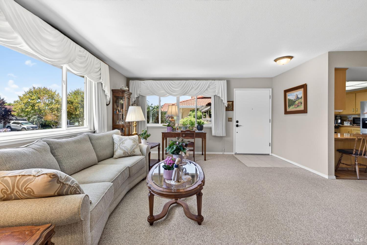 Welcome to 274 Beech Avenue, a beautifully maintained single-story hom – image 10
