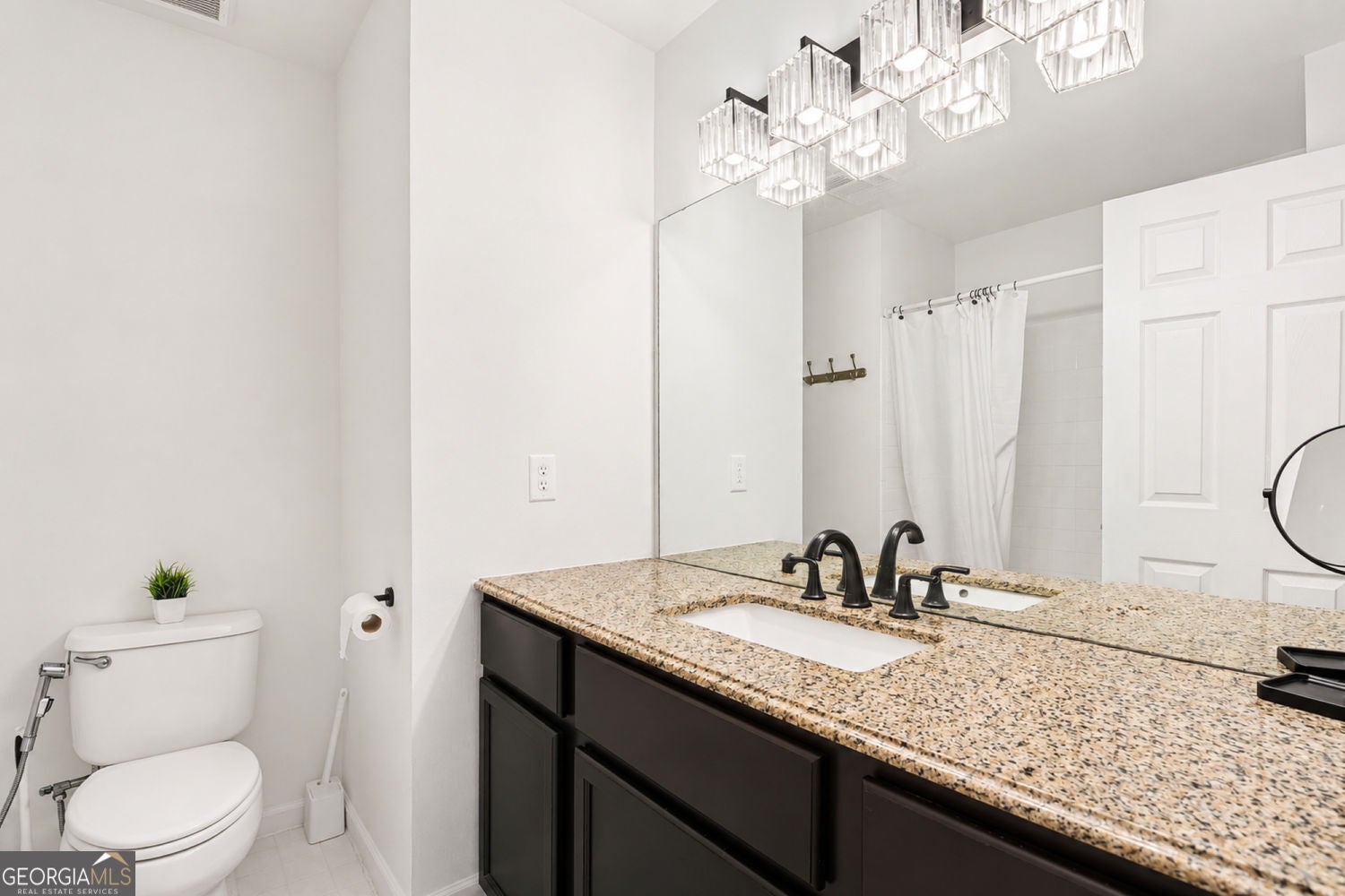 Buy This Home & We Will Buy Yours! Lease Purchase Oppurtunity Availabl – image 20
