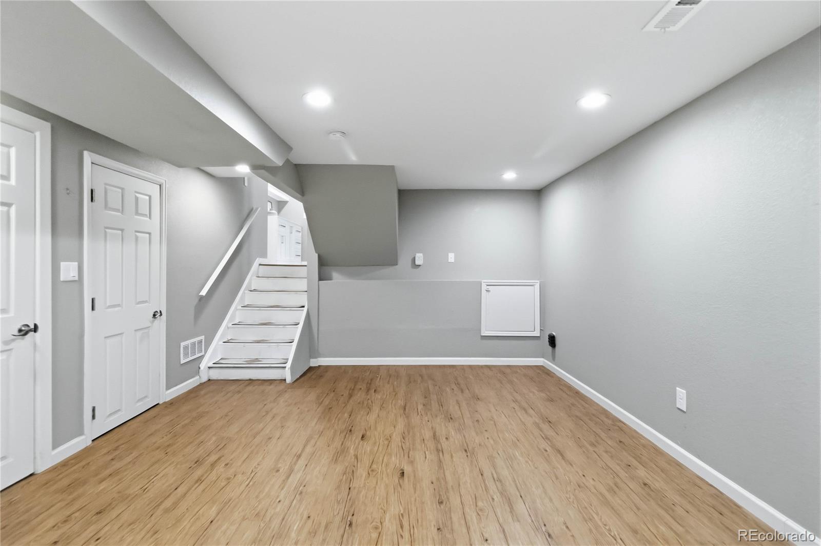 Lot 11 Blk 7 Bel-Vue Hts West 1st Flg – image 28
