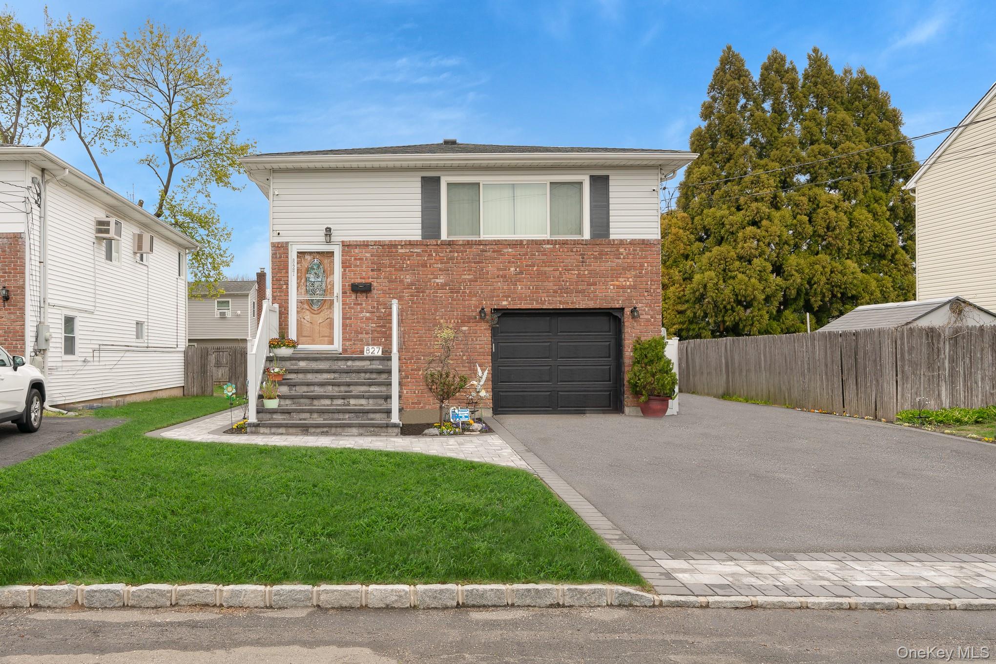 Welcome to this spacious Hi Ranch located on a quiet dead end street i – image 2