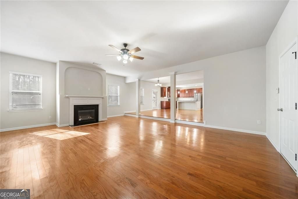 Timeless curb appeal and solid construction define this beautifully ma – image 24