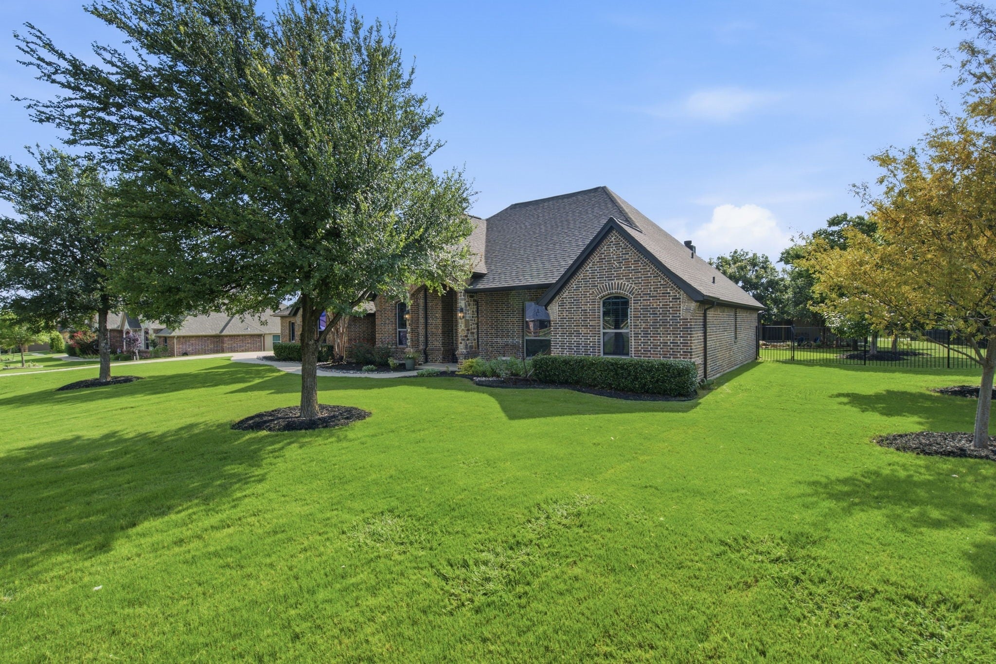 9221 9221 Avery Ranch Way, Justin, Texas, 76247, USA, 4 Bedrooms Bedrooms, ,3 BathroomsBathrooms,Residential,For Sale,9221 Avery Ranch Way,21287048