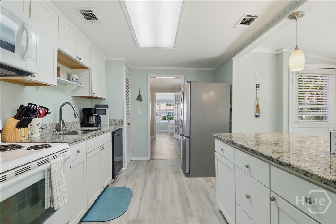 1503 1503 Jones Avenue, Tybee Island, Georgia, 31328, USA, 4 Bedrooms Bedrooms, ,2 BathroomsBathrooms,Residential,For Sale,1503 Jones Avenue,d0418667-ea38-4ac5-b639-62ba69