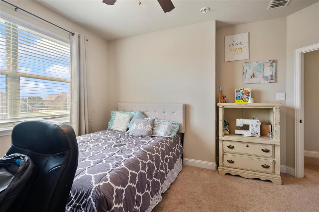 341 341 Vista Park Drive, Sunnyvale, Texas, 75182, USA, 5 Bedrooms Bedrooms, ,5 BathroomsBathrooms,Residential,For Sale,341 Vista Park Drive,21304132