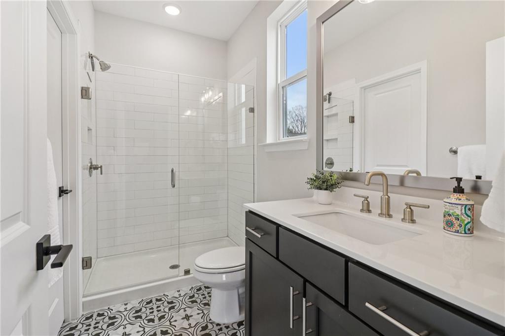 Welcome to luxury living in the heart of West Forsyth, where designer – image 30