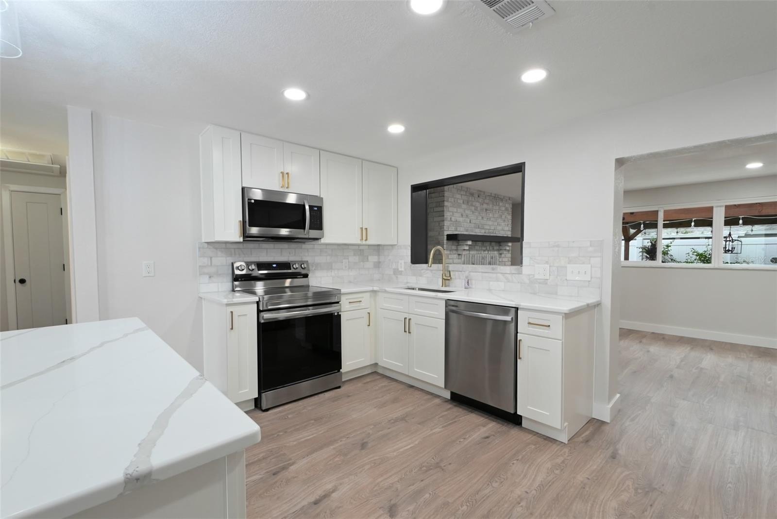 11987 11987 106TH Avenue, SEMINOLE, Florida, 33778, USA, 3 Bedrooms Bedrooms, ,2 BathroomsBathrooms,Residential,For Sale,11987 106TH Avenue,TB8457176