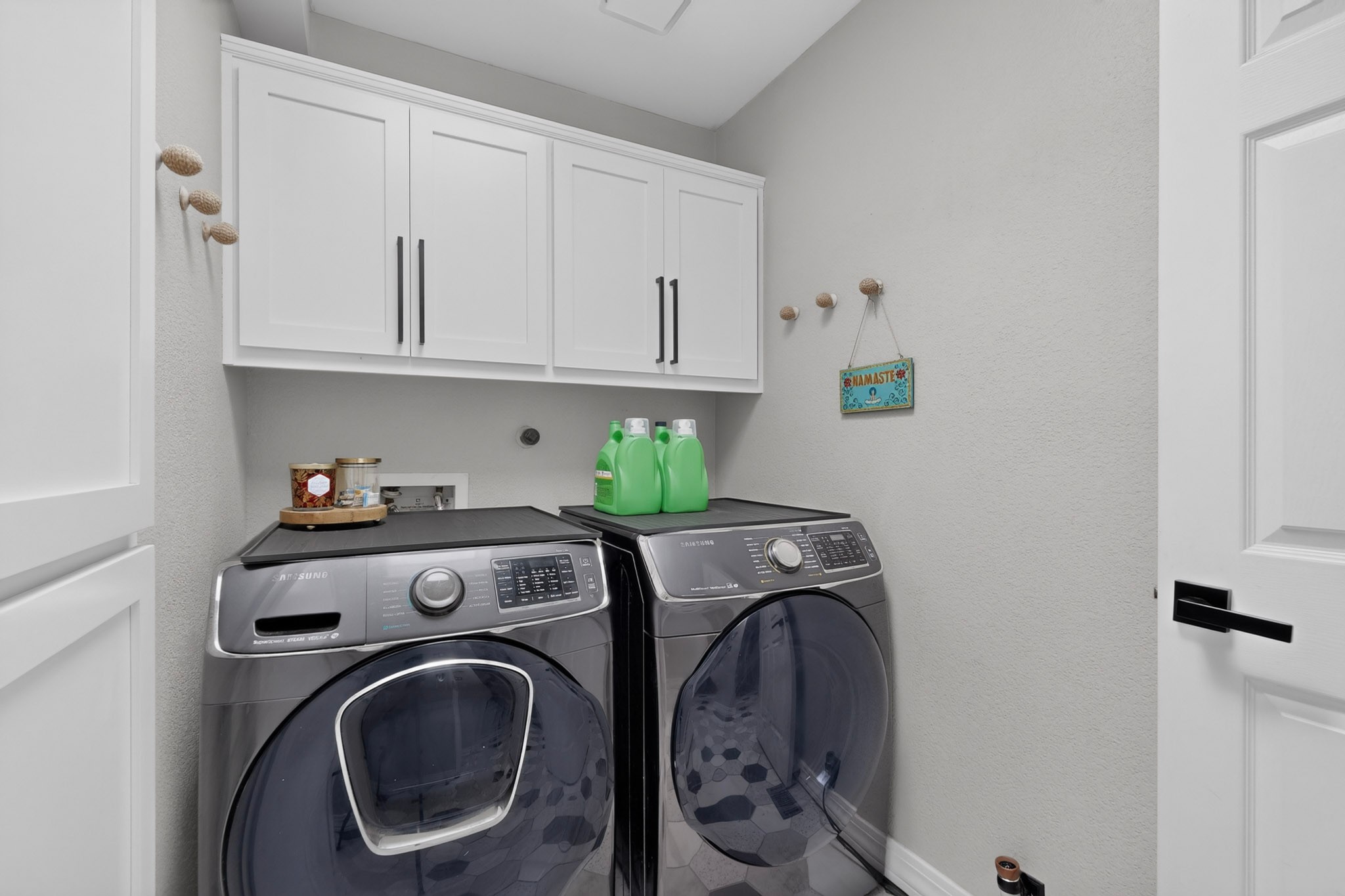 9104 9104 Thorton Avenue NE, Albuquerque, New Mexico, 87109, USA, 3 Bedrooms Bedrooms, ,2 BathroomsBathrooms,Residential,For Sale,9104 Thorton Avenue NE,1108296