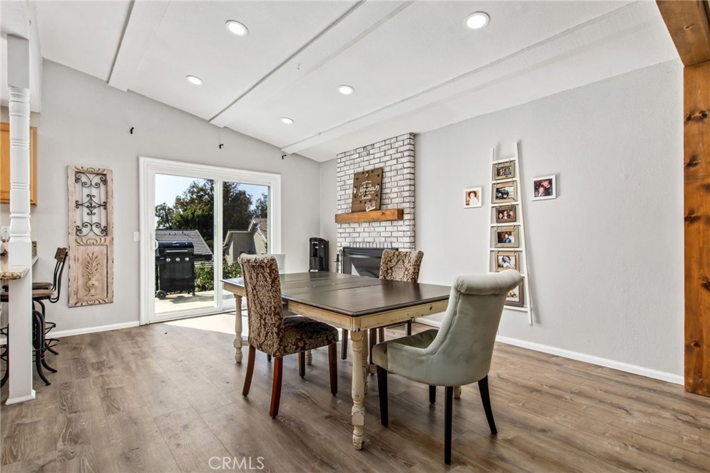 30265 30265 Buck Tail Drive, Canyon Lake, California, 92587, USA, 3 Bedrooms Bedrooms, ,2 BathroomsBathrooms,Residential,For Sale,30265 Buck Tail Drive,SW26094456