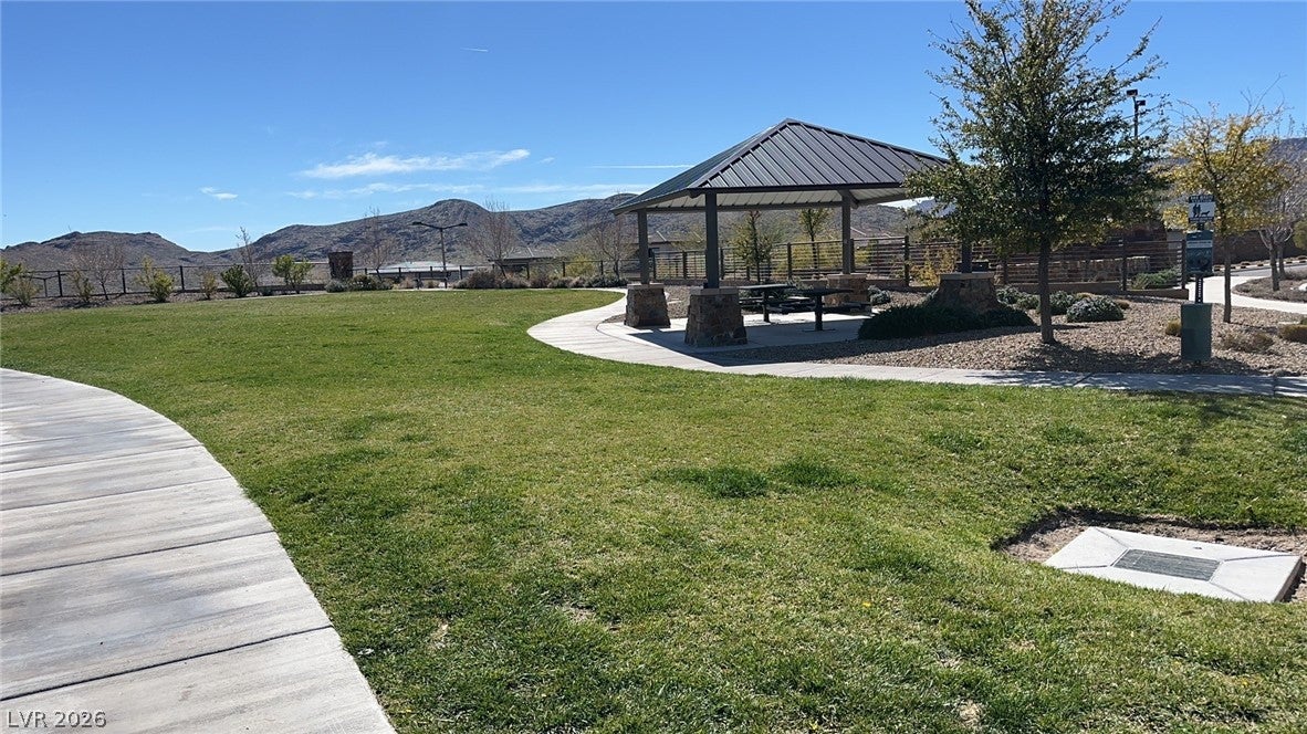 Welcome to your dream home in the prestigious Summerlin master-planned – image 44