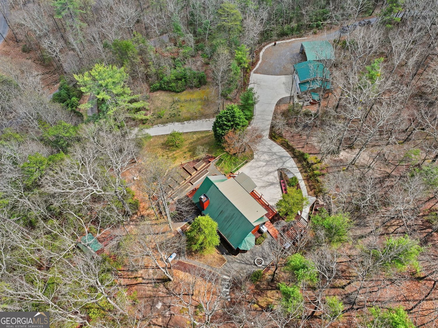 Private Mountain Homestead on 8.79 Acres Backing National Forest - Gar – image 57