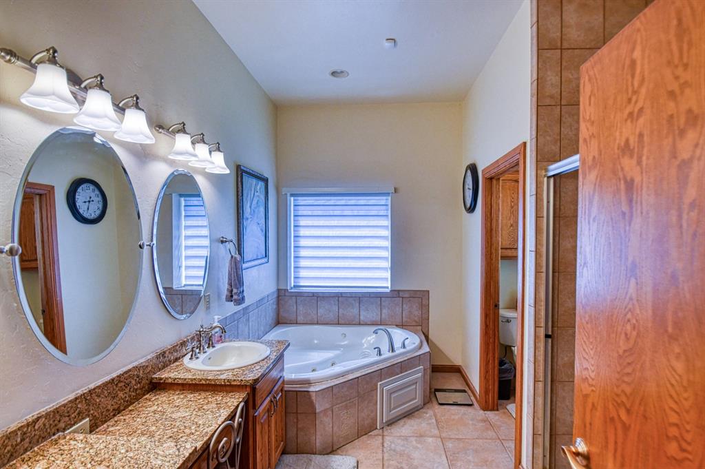 4001 4001 County Road 1520, Stratford, Oklahoma, 74872, USA, 4 Bedrooms Bedrooms, ,3 BathroomsBathrooms,Residential,For Sale,4001 County Road 1520,1235461