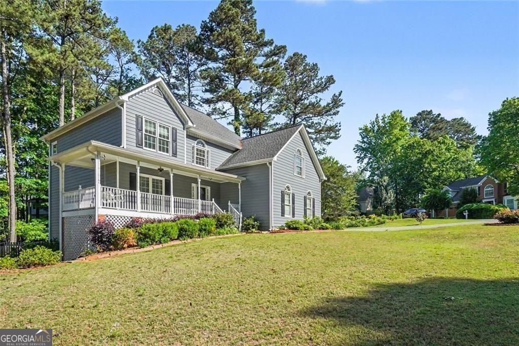 489 Broadstone Way in Brookstone III offers 7 bedrooms and 5 baths, in – image 10