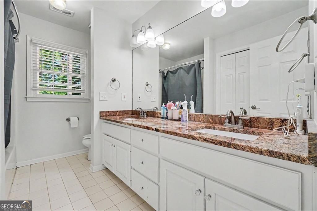 489 Broadstone Way in Brookstone III offers 7 bedrooms and 5 baths, in – image 23