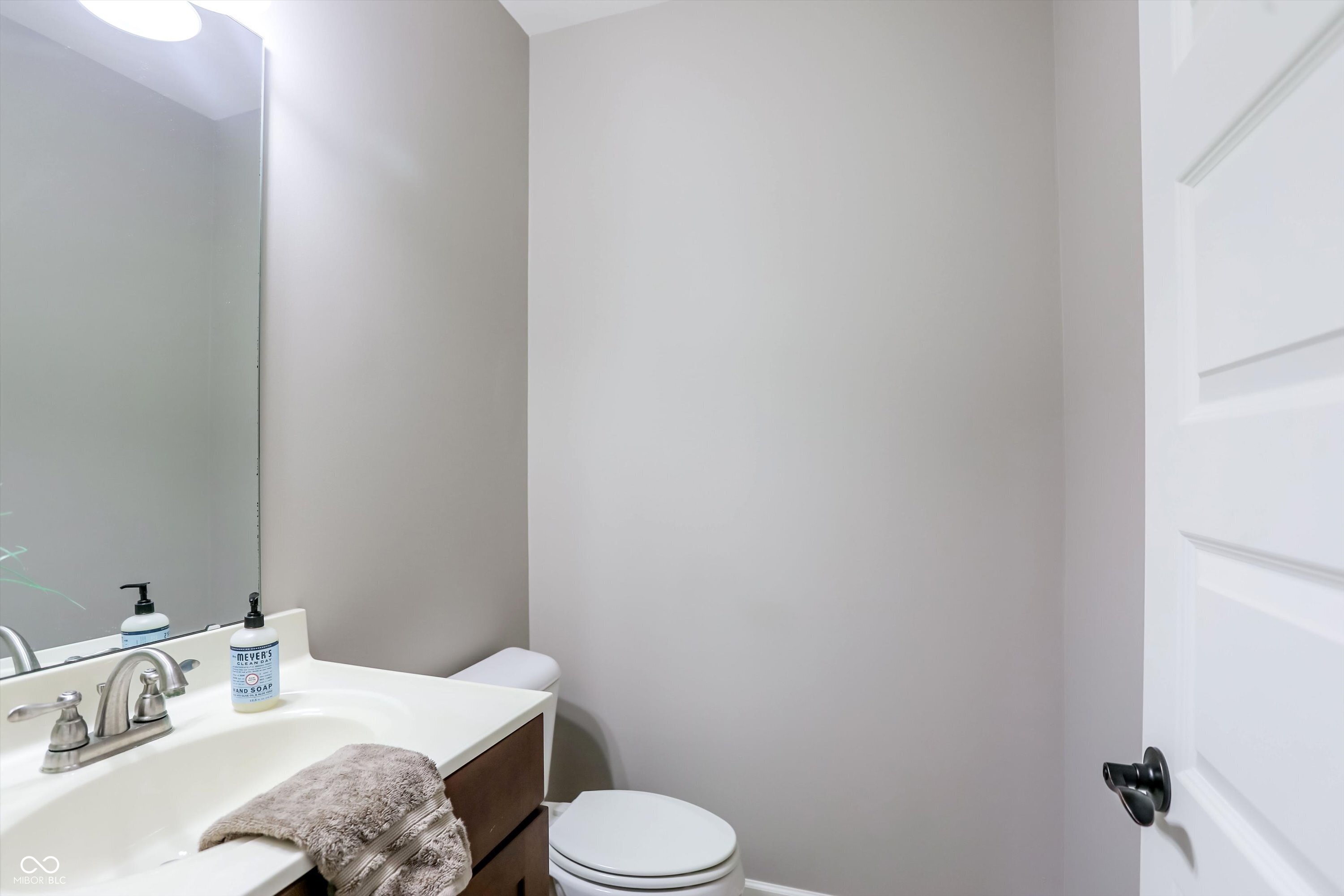 14180 14180 E Prevail Drive, Carmel, Indiana, 46033, USA, 5 Bedrooms Bedrooms, ,4 BathroomsBathrooms,Residential,For Sale,14180 E Prevail Drive,bd99cb15-0079-4b1f-acbe-2b2199