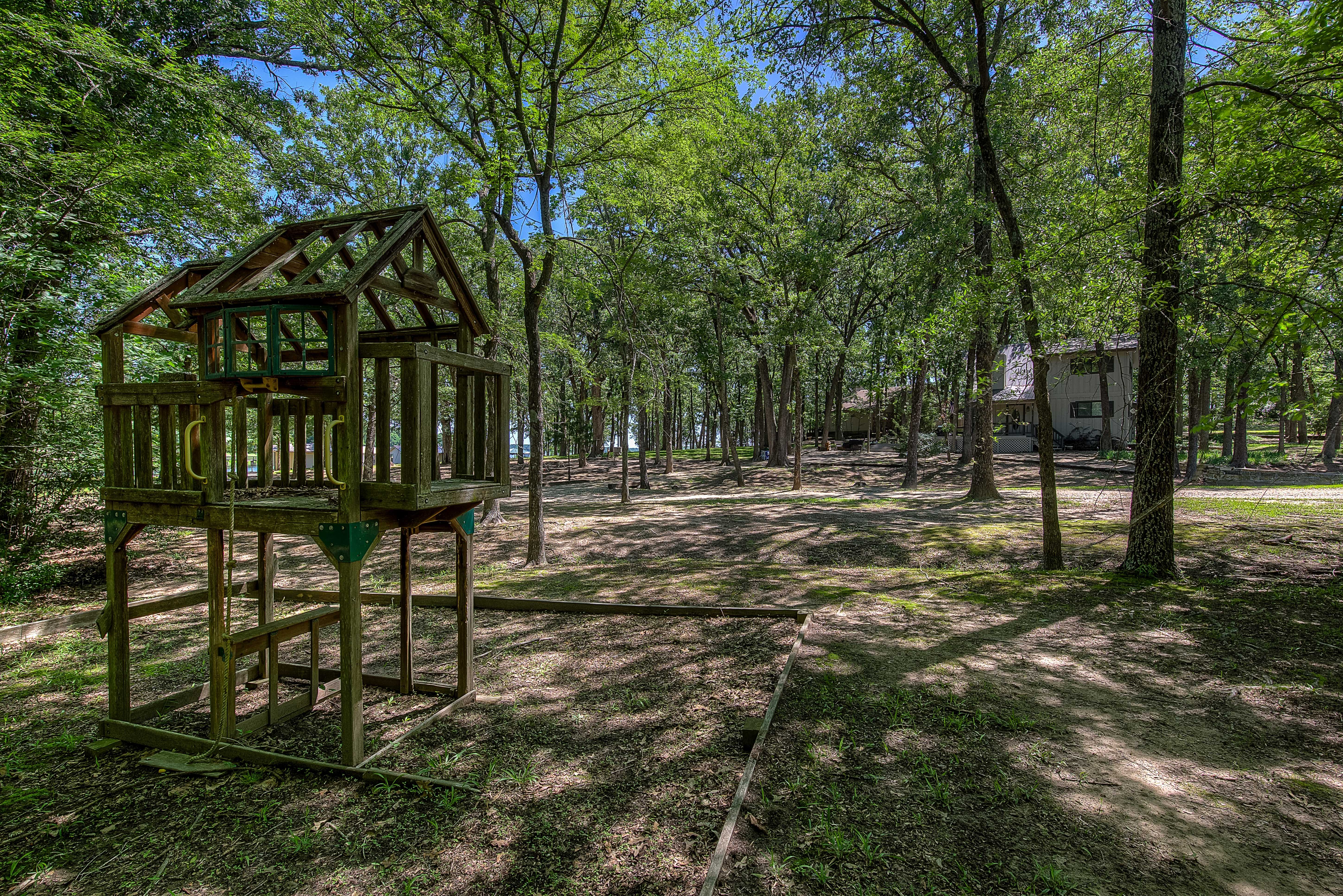 395 395 County Road 1780, Yantis, Texas, 75497, USA, 4 Bedrooms Bedrooms, ,2 BathroomsBathrooms,Residential,For Sale,395 County Road 1780,8e198a66-170e-4295-95f6-0c779d