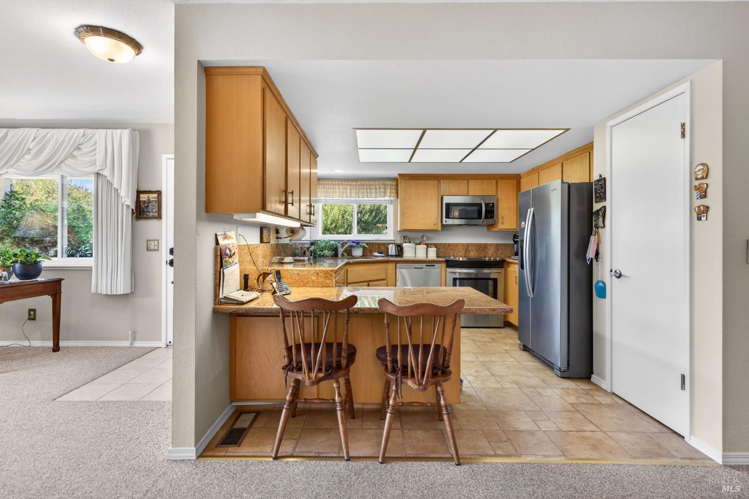 Welcome to 274 Beech Avenue, a beautifully maintained single-story hom – image 14