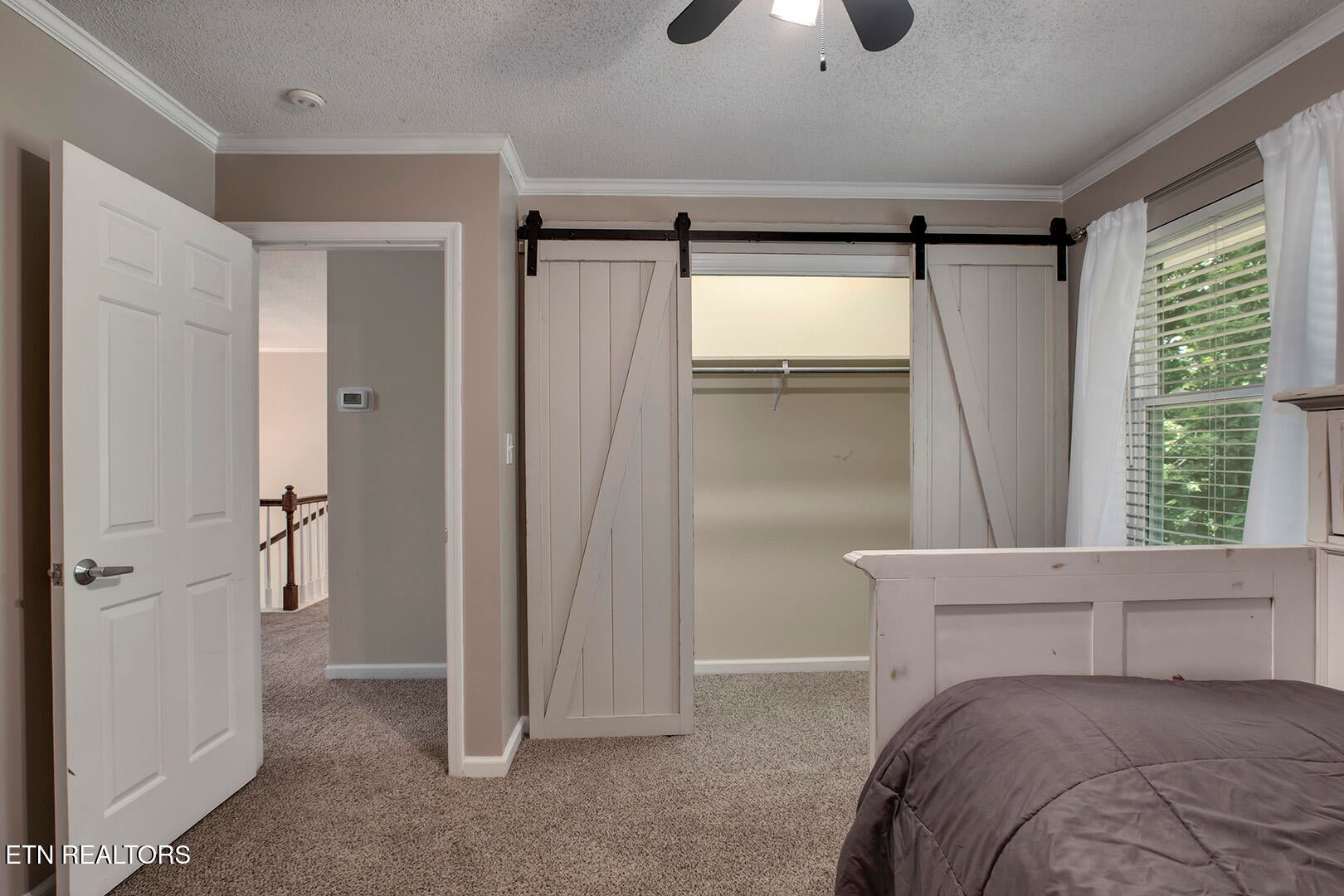 Are you looking for a wonderful home in a desired subdivision in a gre – image 32