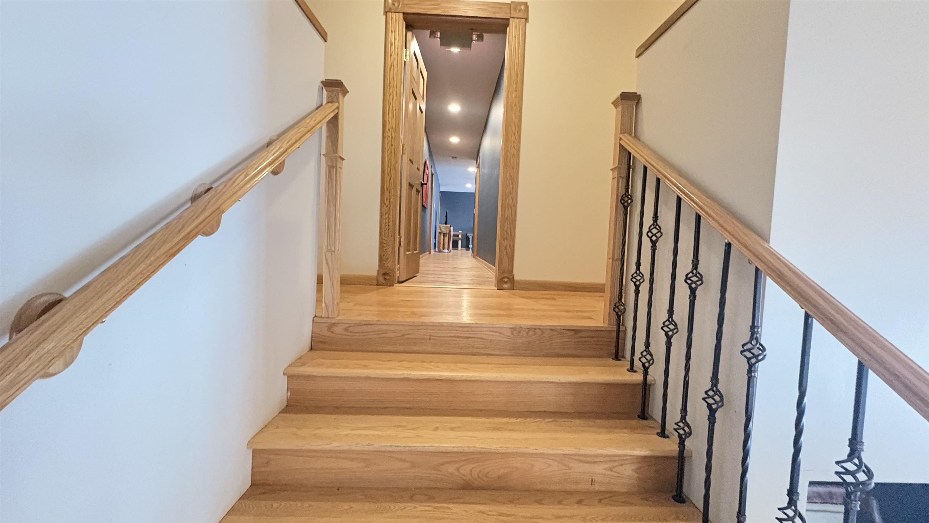 11239 11239 N Loomis, 4, Clare, Michigan, 48617, USA, 11 Bedrooms Bedrooms, ,13 BathroomsBathrooms,Residential,For Sale,11239 N Loomis , 4,a69be9bc-94de-486f-906f-c7f3dd