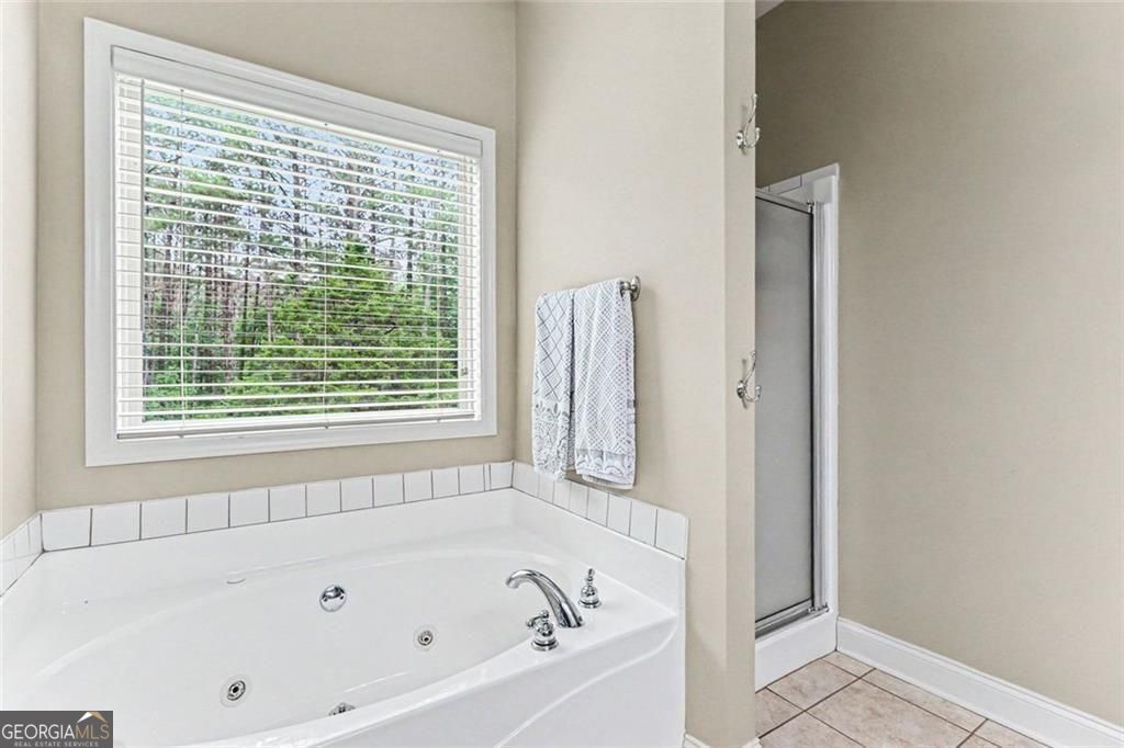 PRICE IMPROVEMENT! Special financing and grant available for this prop – image 30