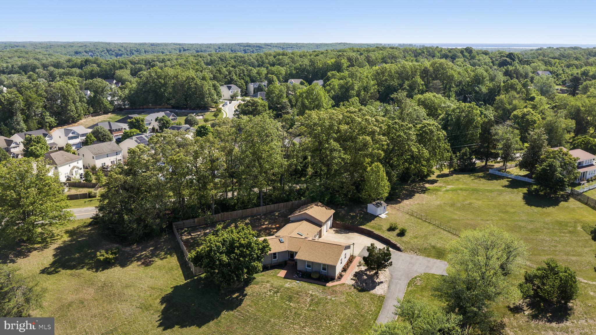One of a kind property in North Stafford! Fully redone rambler with LV – image 28