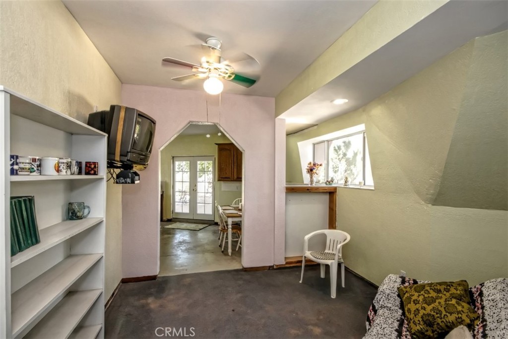 45985 45985 Cottonwood Road, Newberry Springs, California, 92365, USA, 4 Bedrooms Bedrooms, ,6 BathroomsBathrooms,Residential,For Sale,45985 Cottonwood Road,HD25258107