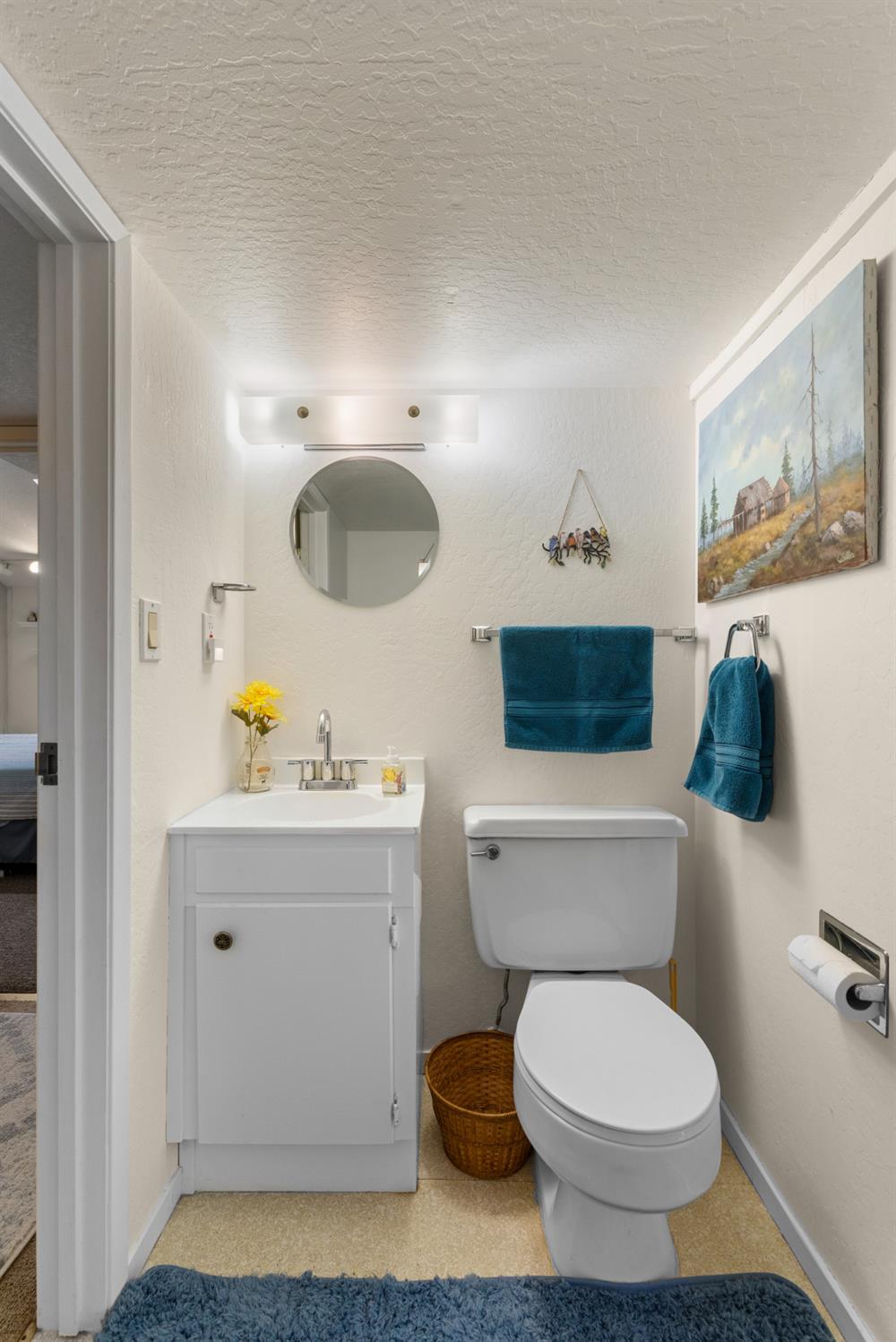 11035 11035 Lakeshore, Auburn, California, 95602, USA, 2 Bedrooms Bedrooms, ,3 BathroomsBathrooms,Residential,For Sale,11035 Lakeshore,226075539