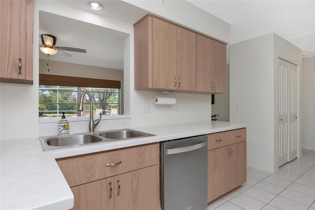950 950 Oxford Drive, Englewood, Florida, 34223, USA, 3 Bedrooms Bedrooms, ,2 BathroomsBathrooms,Residential,For Sale,950 Oxford Drive,N6142928