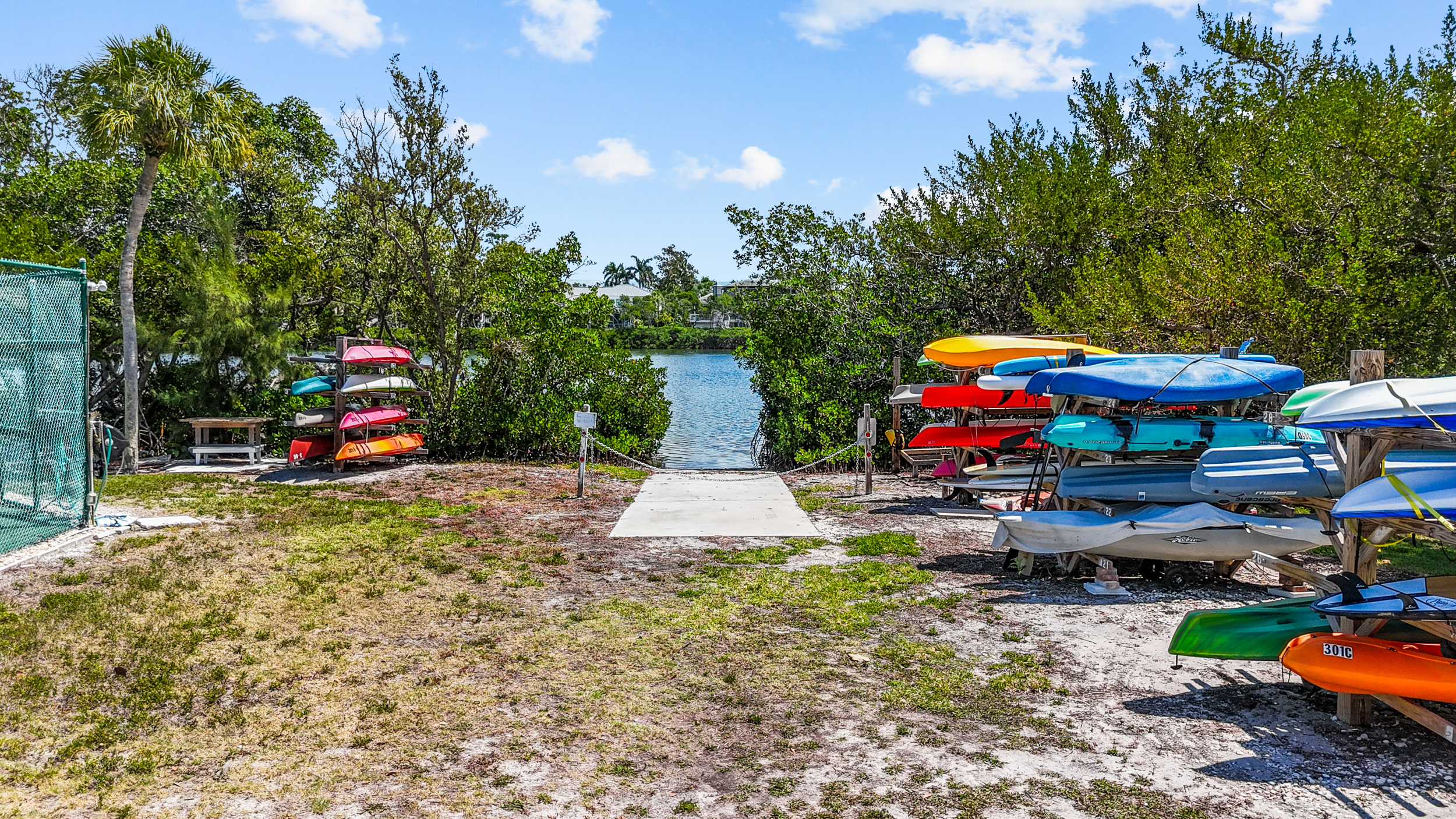 3330 3330 Gulf Of Mexico Dr # 107D, Longboat Key, Florida, 34228, USA, 2 Bedrooms Bedrooms, ,2 BathroomsBathrooms,Residential,For Sale,3330 Gulf Of Mexico Dr # 107D,A4692214