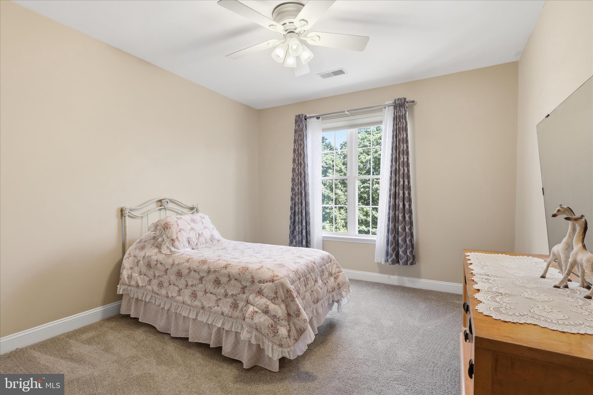 13891 13891 Chelmsford Drive Unit# 304, Gainesville, Virginia, 20155, USA, 3 Bedrooms Bedrooms, ,3 BathroomsBathrooms,Residential,For Sale,13891 Chelmsford Drive Unit# 304,85c99ee6-9777-4a1c-8fb7-e50e11