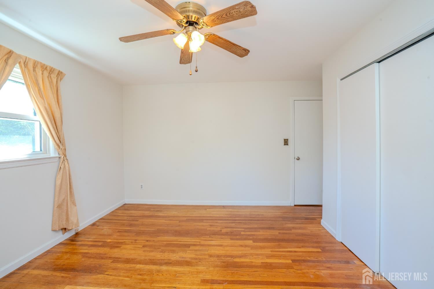 Welcome to 504 Plainfield Avenue, a charming Cape Cod home designed fo – image 11