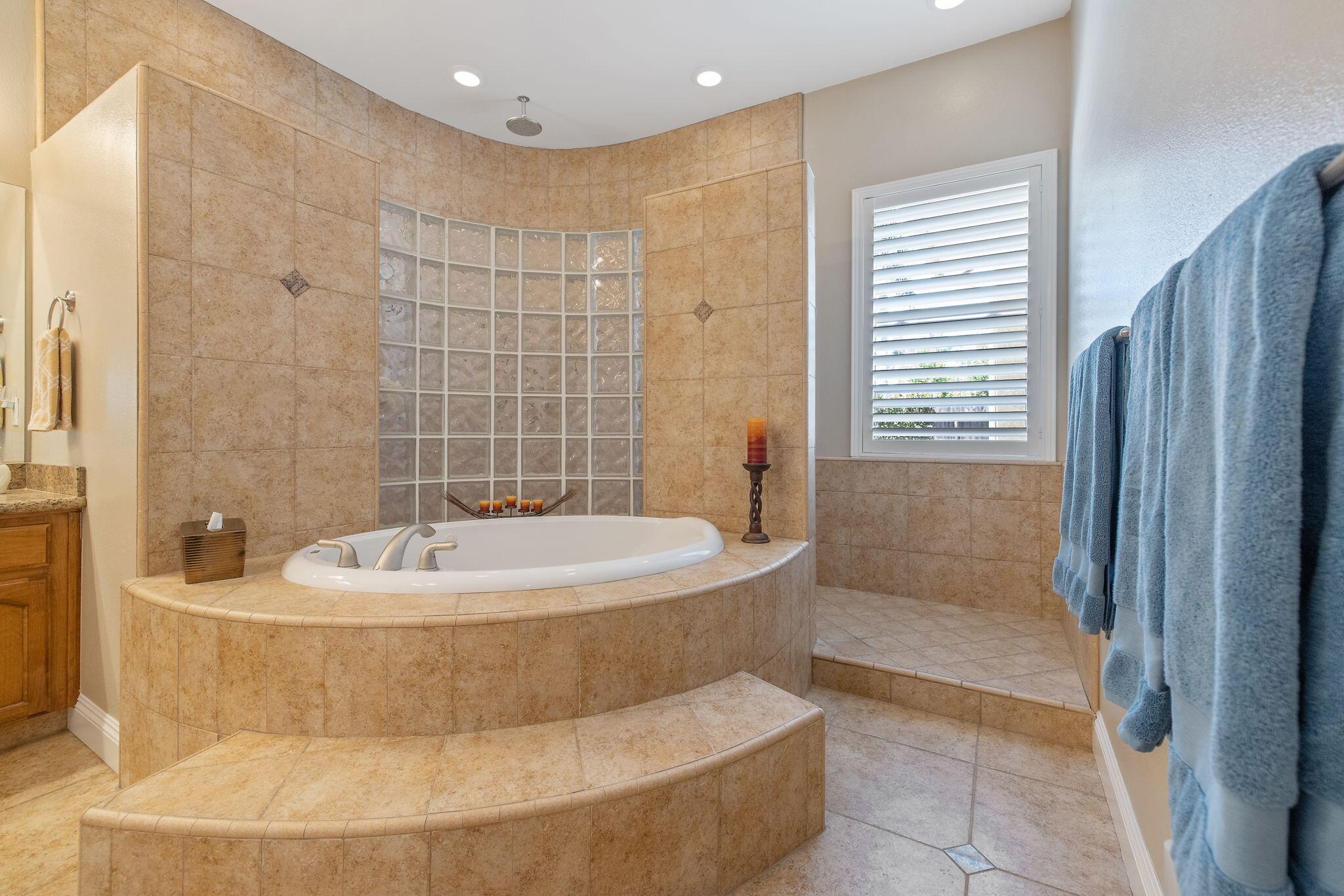 760 760 Saint James Court, Exeter, California, 93221, USA, 3 Bedrooms Bedrooms, ,4 BathroomsBathrooms,Residential,For Sale,760 Saint James Court,e3cd494e-647e-4b66-bdb7-b6c809