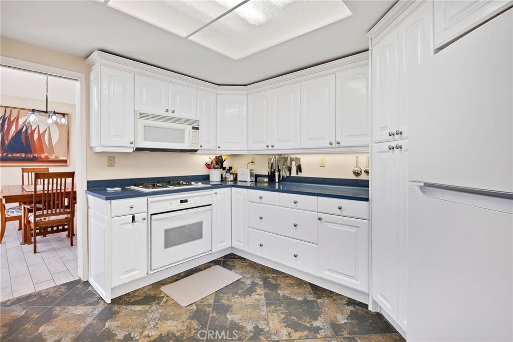 25300 25300 Corte Sombrero, Murrieta, California, 92563, USA, 4 Bedrooms Bedrooms, ,3 BathroomsBathrooms,Residential,For Sale,25300 Corte Sombrero,60e58890-9b5d-40d9-ac88-ac6646
