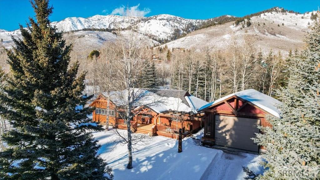 3883/3872 Lake Shore Drive, ISLAND PARK, Idaho, 83429, USA, 3 Bedrooms Bedrooms, ,3 BathroomsBathrooms,Residential,For Sale,3883/3872 Lake Shore Drive,2184558