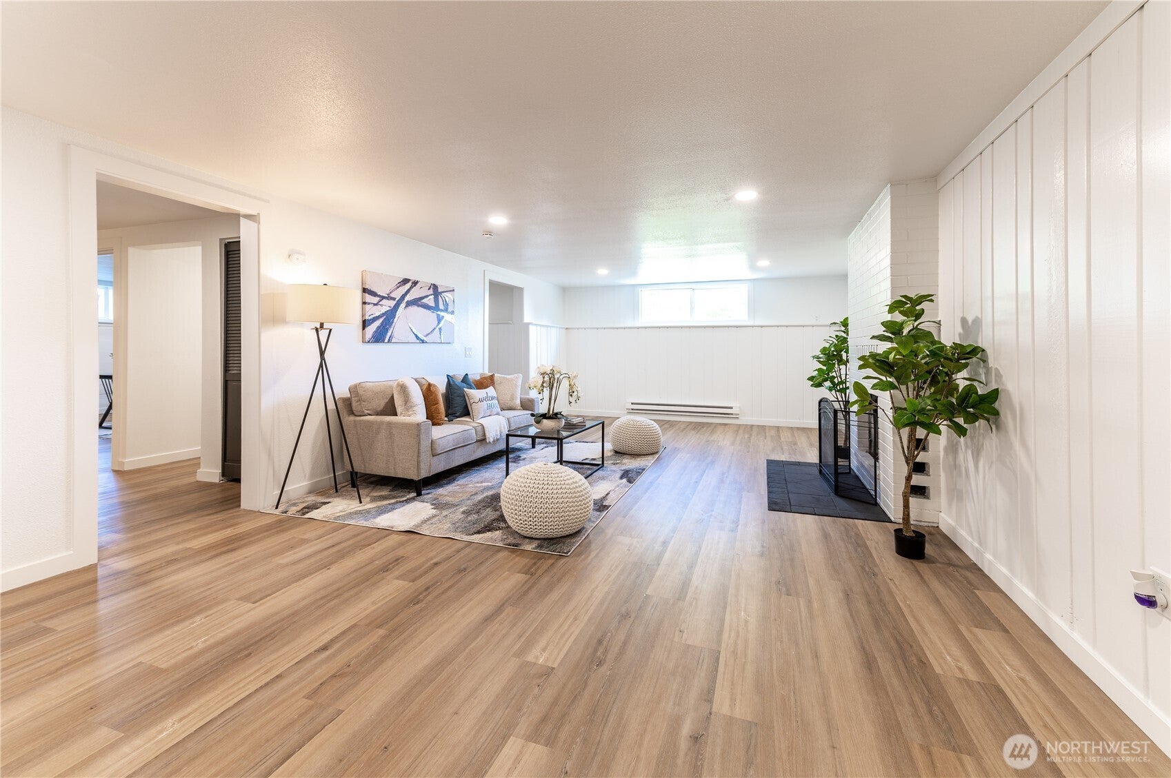 Price reduced!!! Fully remodeled in-town Snohomish with rare daylight – image 15