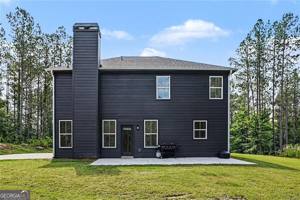 Nestled on 14.38 acres in the countryside, this beautiful 5-bedroom, 3 – image 27