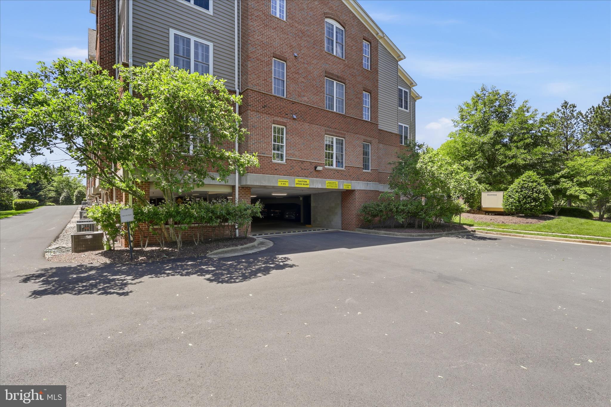 13891 13891 Chelmsford Drive Unit# 304, Gainesville, Virginia, 20155, USA, 3 Bedrooms Bedrooms, ,3 BathroomsBathrooms,Residential,For Sale,13891 Chelmsford Drive Unit# 304,85c99ee6-9777-4a1c-8fb7-e50e11