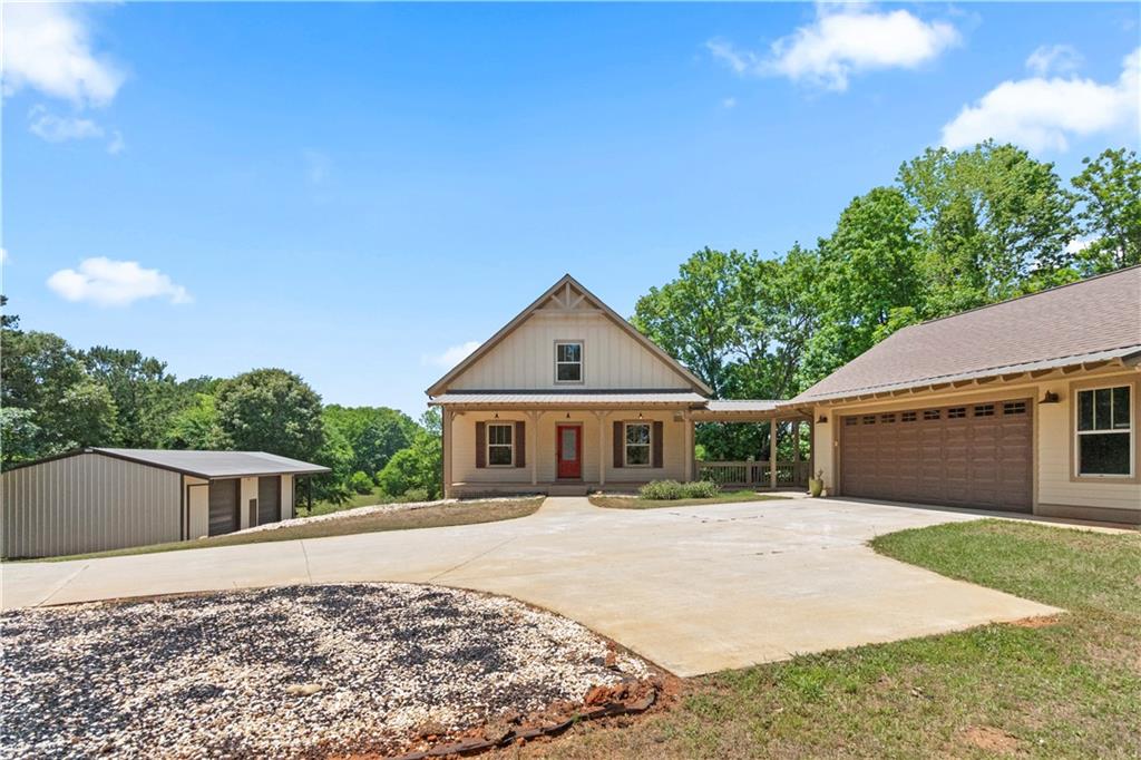 4140 4140 Highway 332, Hoschton, Georgia, 30548, USA, 4 Bedrooms Bedrooms, ,4 BathroomsBathrooms,Residential,For Sale,4140 Highway 332,7771012