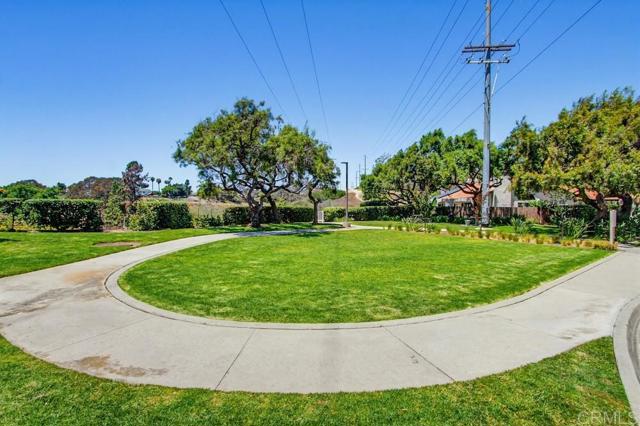 2194 2194 Luz Wy, Oceanside, California, 92056, USA, 3 Bedrooms Bedrooms, ,2 BathroomsBathrooms,Residential,For Sale,2194 Luz Wy,NDP2604585