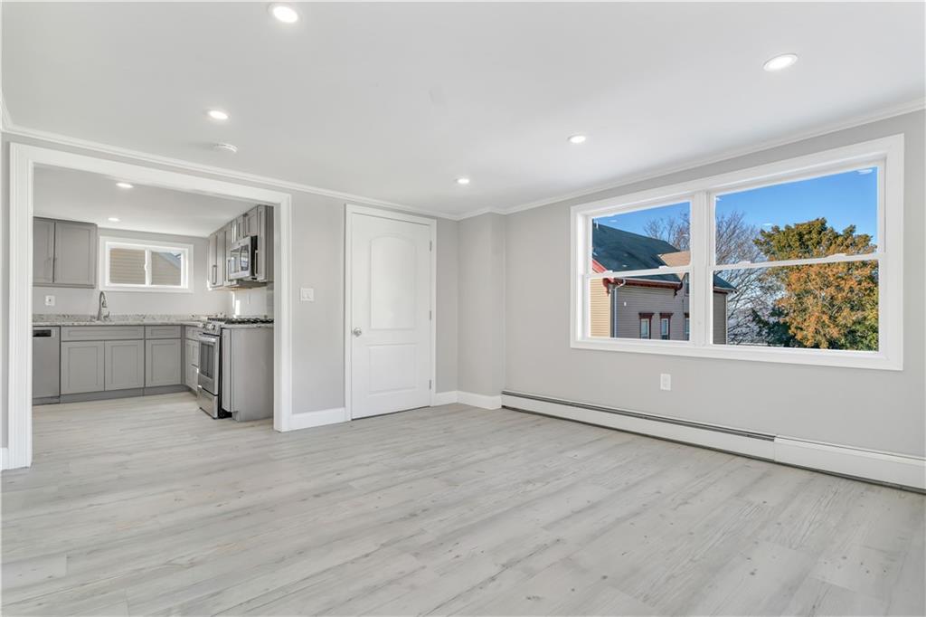 43 43 Jenkins Street, Providence, Rhode Island, 02906, USA, 3 Bedrooms Bedrooms, ,3 BathroomsBathrooms,Residential,For Sale,43 Jenkins Street,307401c6-e516-4f58-9ec1-370aa5