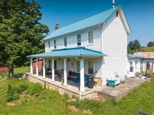 Offering One of the Most Beautiful Farms in Nicholas County A Rare opp – image 22
