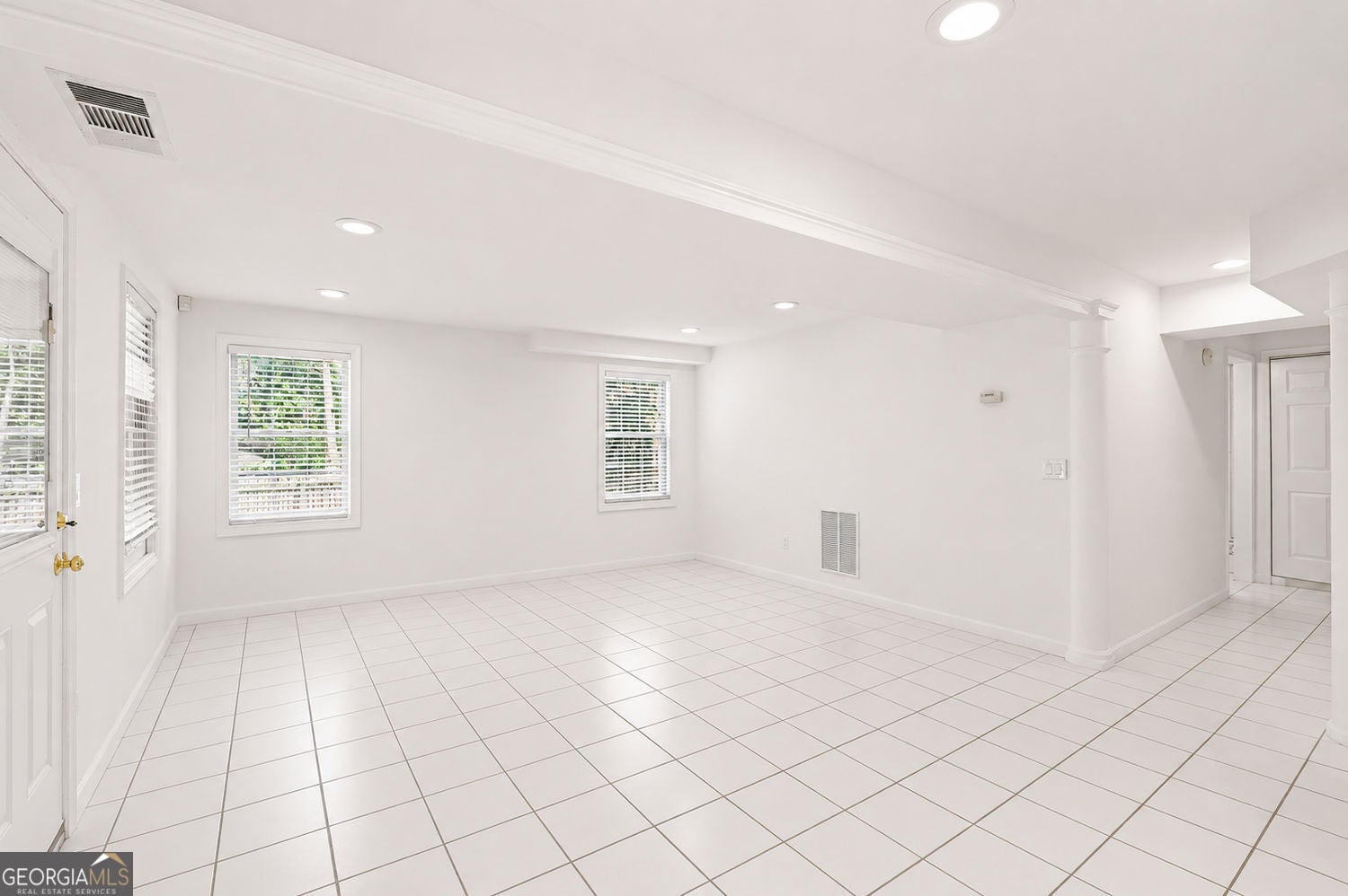 Buy This Home & We Will Buy Yours! Lease Purchase Oppurtunity Availabl – image 23