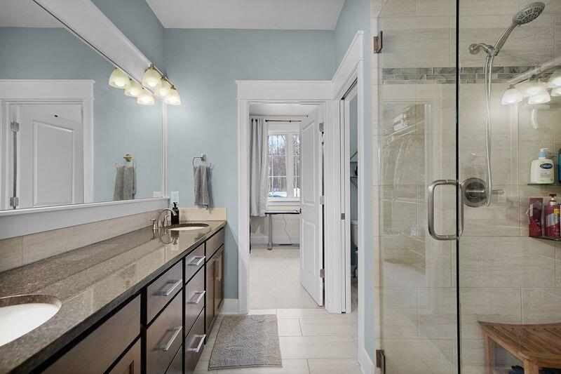This custom built parade of homes 3 bedroom 2.5 bath ranch offers 82 f – image 77