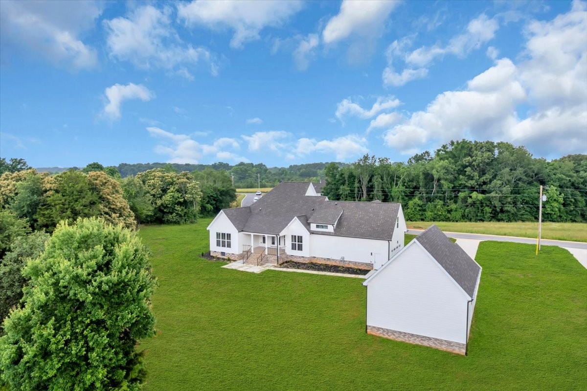 74 74 Summer Lake Ct Lot 16, Winchester, Tennessee, 37398, USA, 3 Bedrooms Bedrooms, ,4 BathroomsBathrooms,Residential,For Sale,74 Summer Lake Ct Lot 16,3232049